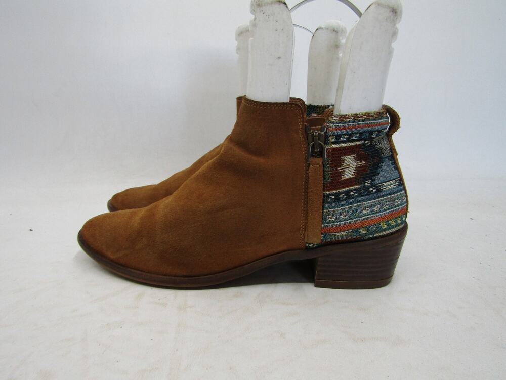 ALDO Womens Size 8.5 M Brown Suede Zip Aztec Ankle Fashion Boots